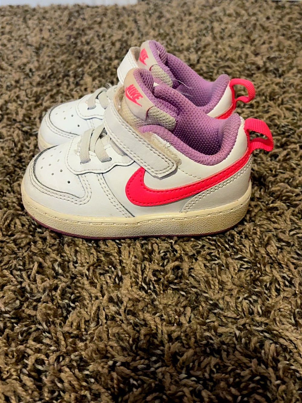 Nike Kids White Sneakers with Hot Pink Swoosh and Purple Lining